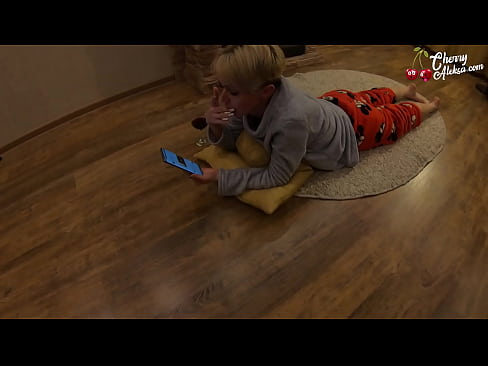 ❤️ Crazy Blonde sucking dick ollmhór sucking agus preabadh ar sé - gnéas anal ️❌ Porn bhaile linn