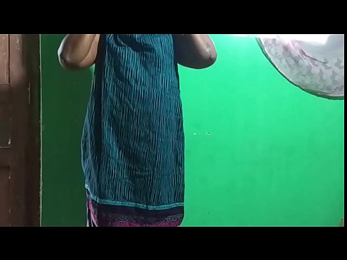 ❤️ Úsáideann Mamaí Arbhar Indiach. ️❌ Porn bhaile linn