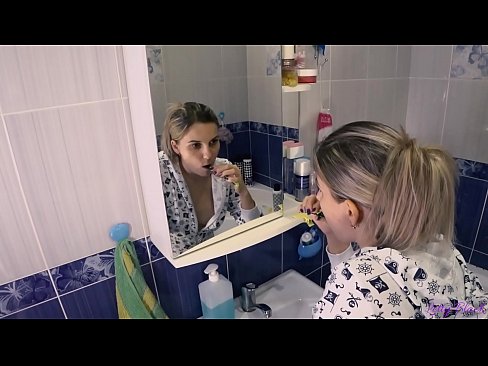 ❤️ Críochnaíonn Hack le óga i pitseámaí cum ó bhéal i asal - letty black ️❌ Porn bhaile linn